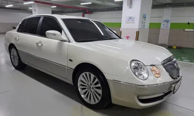 Kia Opirus