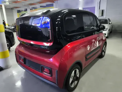 Baojun E300