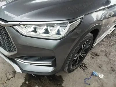 BYD PLUS