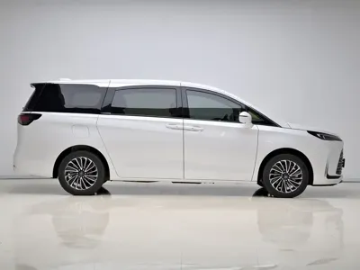 Buick GL8 Hybrid