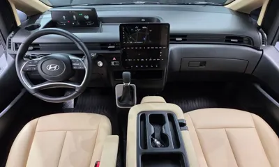 Hyundai Staria