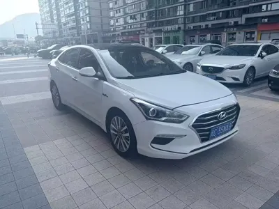 Hyundai Mistra