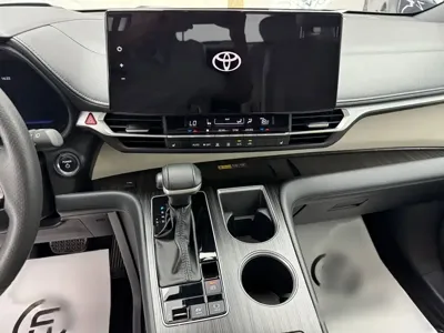 Toyota Granvia