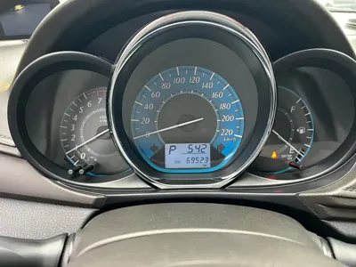 Toyota Yaris L