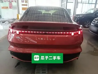 Lynk & Co Z10