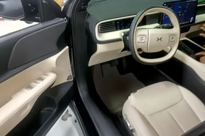 Xpeng G6