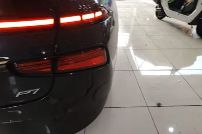 Xpeng P7