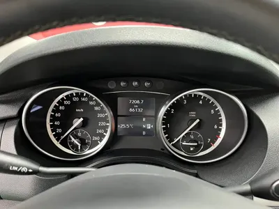 Mercedes-Benz R-Class