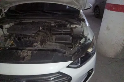 Hyundai Elantra (6th Generation