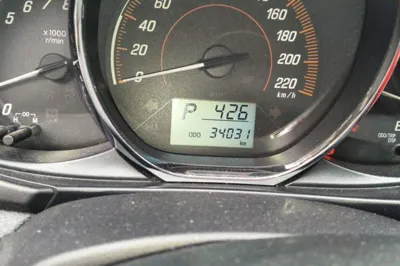 Toyota YARiS L Zhi Xuan