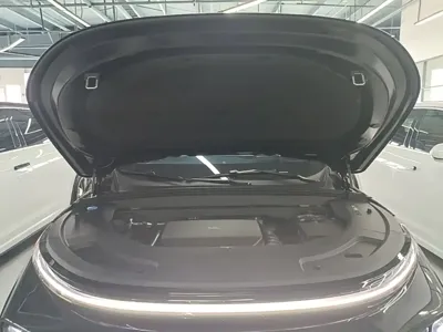 Li Auto Li L7