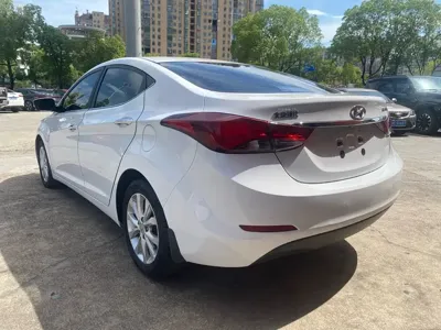 Hyundai Elantra Langdong