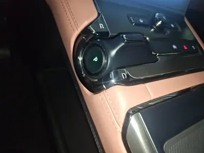 Nio EC6