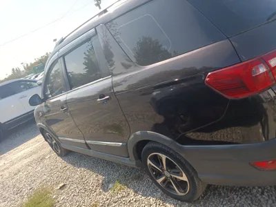 Dongfeng Fengon 370