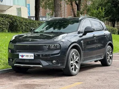 Lynk & Co 01