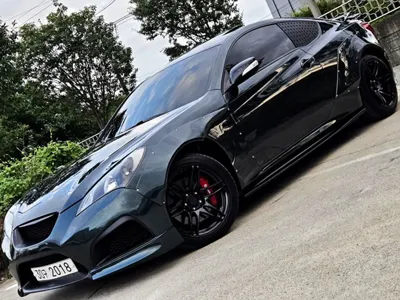 Hyundai Genesis