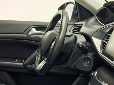 Peugeot 308S