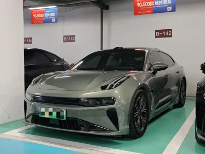 Zeekr 001