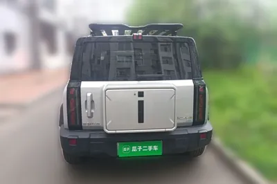 iCAR 03