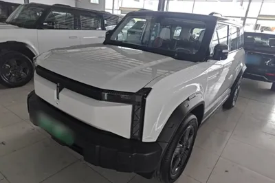 iCAR 03
