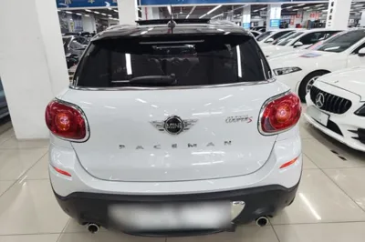 MINI Paceman
