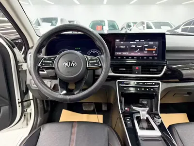 Kia KX3
