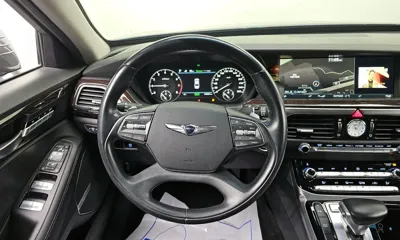 Genesis EQ900