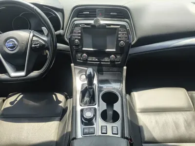 Nissan Cima