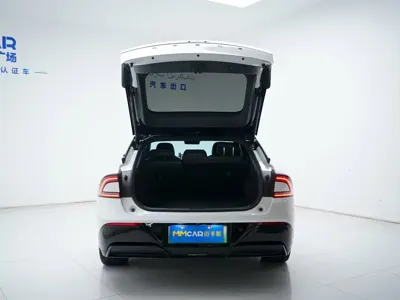 Xpeng P7+