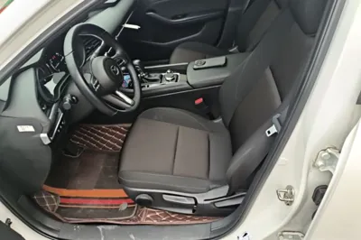 Mazda Mazda 3 Axela