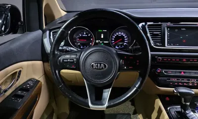 Kia Canival