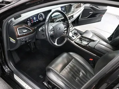 Genesis EQ900