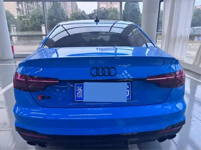 Audi S4