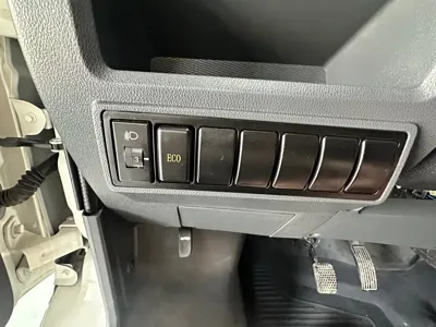 Dongfeng EM27