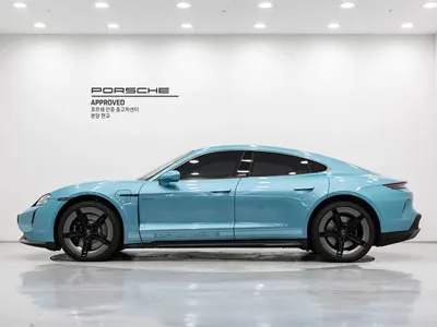 Porsche Taycan