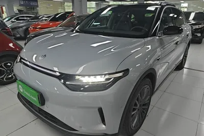 Leapmotor C11
