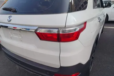 Dongfeng Fengon S560