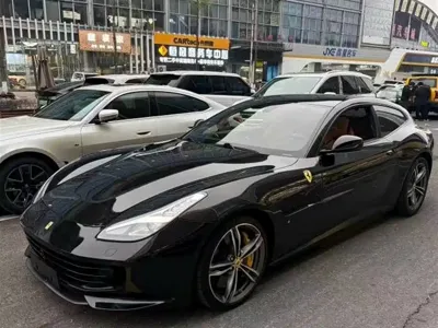 Ferrari GTC4Lusso
