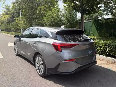 Buick Velite 6