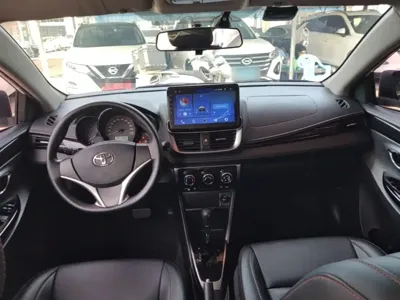 Toyota Yaris L