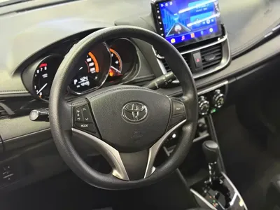 Toyota Yaris L