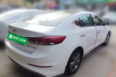 Hyundai Elantra (6th Generation