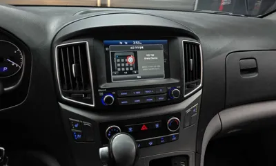 Hyundai Starex