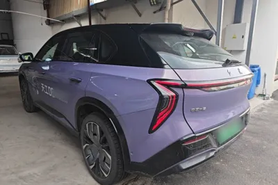 Hongqi Tiangong 08