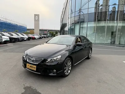 Toyota Reiz