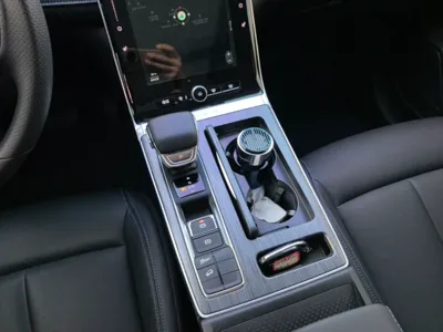 Roewe RX5