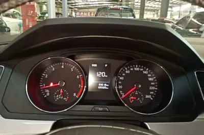Volkswagen Lamando