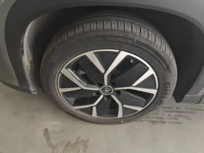 BYD L DM-i