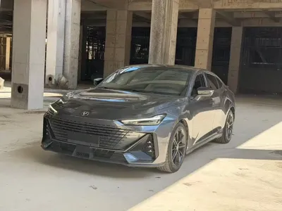 Changan UNI-V