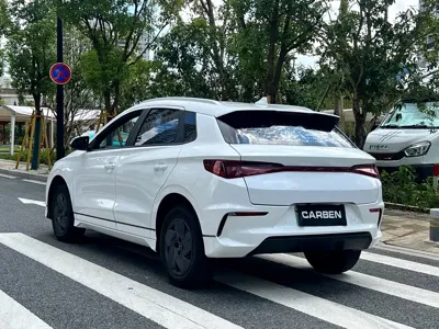 BYD e2